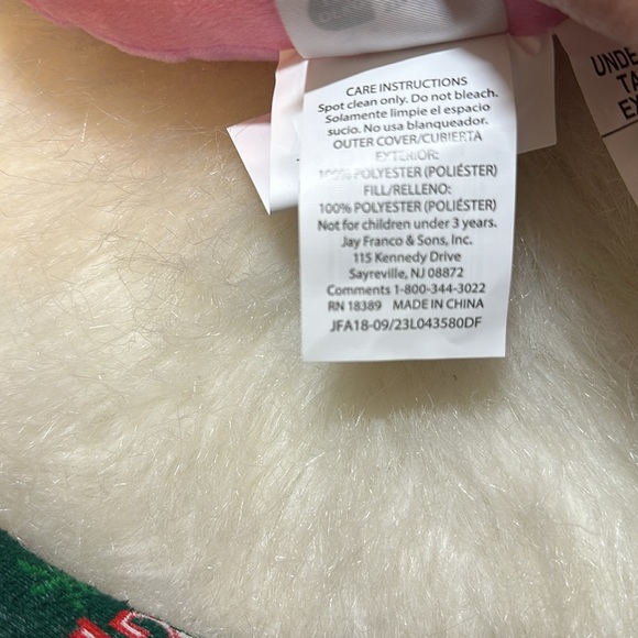 HELLO KITTY Travel Neck Pillow. - Picture 8 of 8